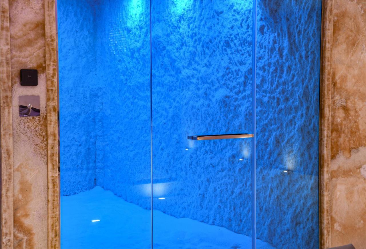 Hotel Radisson Collection Morina Hotel, Tirana 4*