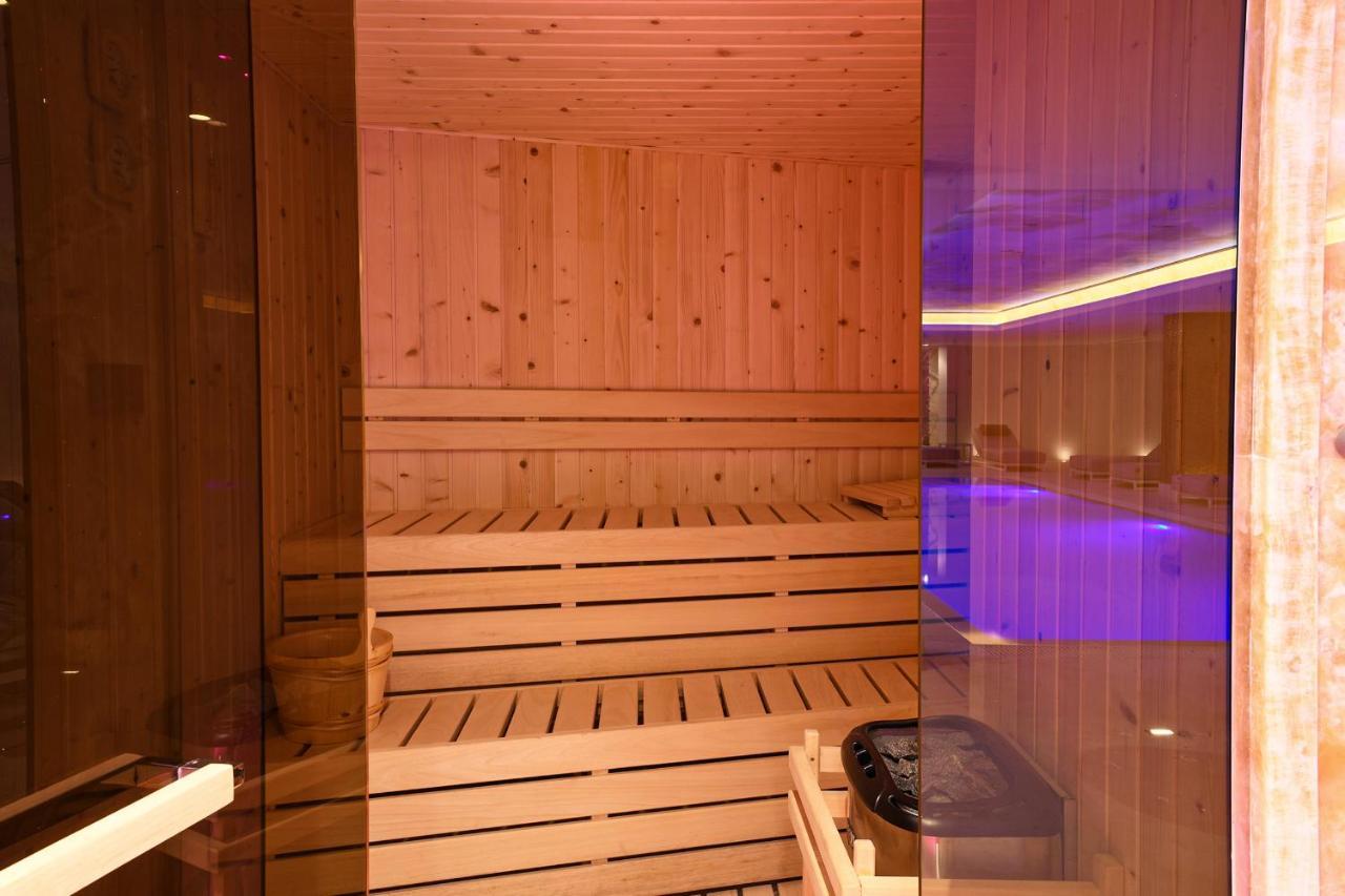 Radisson Collection Morina Hotel, Tirana 4* Tirana