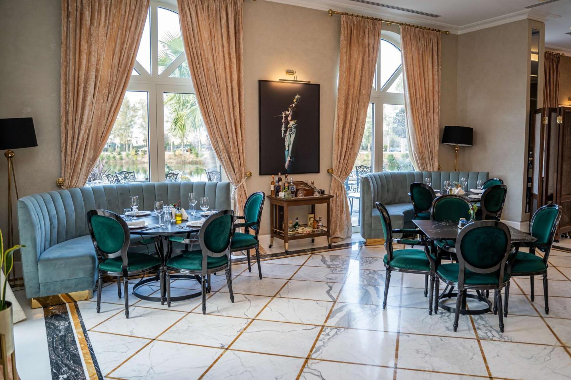 Radisson Collection Morina Hotel, Tirana 4* Selitë e Vogël